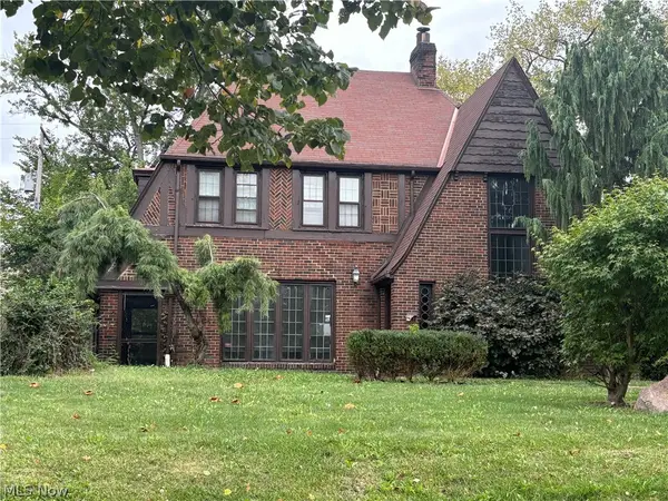 3113 Ludlow Road, Shaker Heights, OH 44120