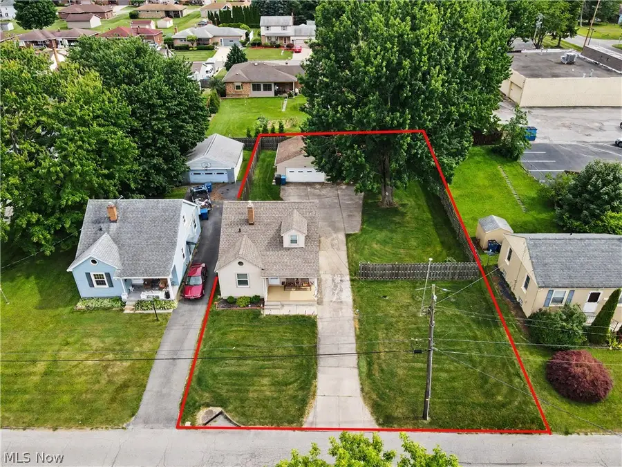638 Brandon Avenue, Struthers, OH 44471 - #3