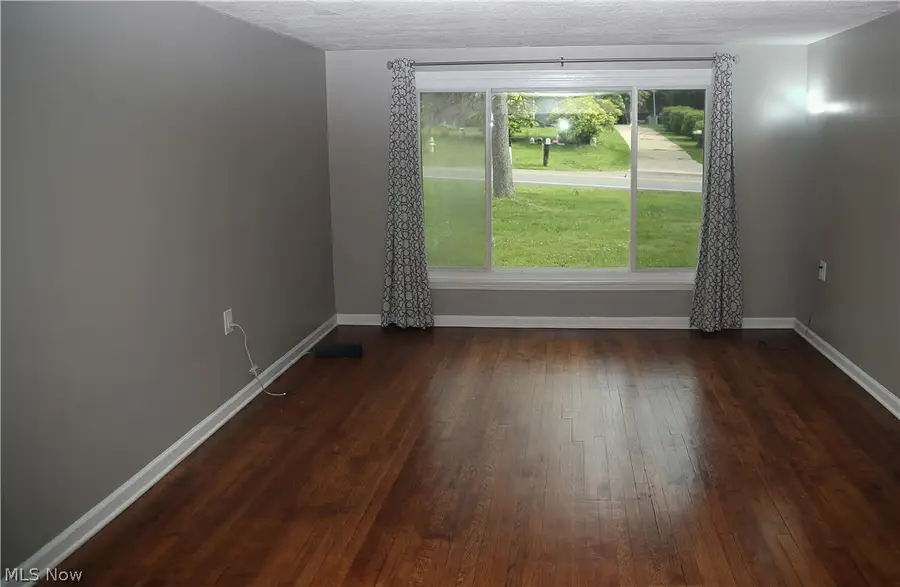 1087 Krumroy Road, Akron, OH 44306 - #2
