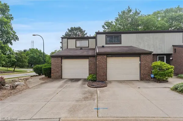 931 Trimble Drive, Akron, OH 44307