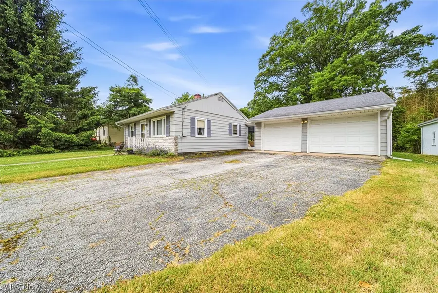 4911 Topper Avenue, Ashtabula, OH 44004 - #3