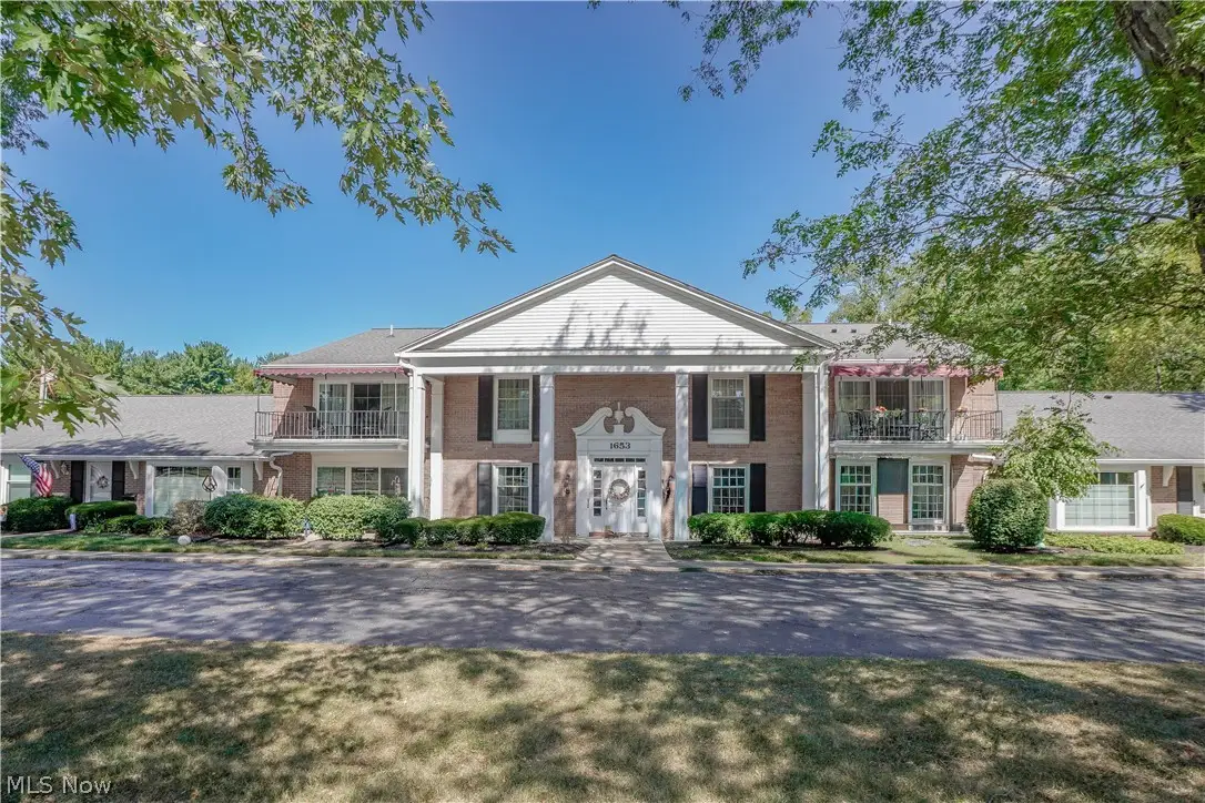 1653 Greenway Se Road #202, North Canton, OH 44709 - #1