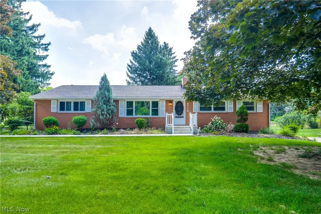 4710 Brunnerdale Nw Avenue, Canton, OH 44718 - #1