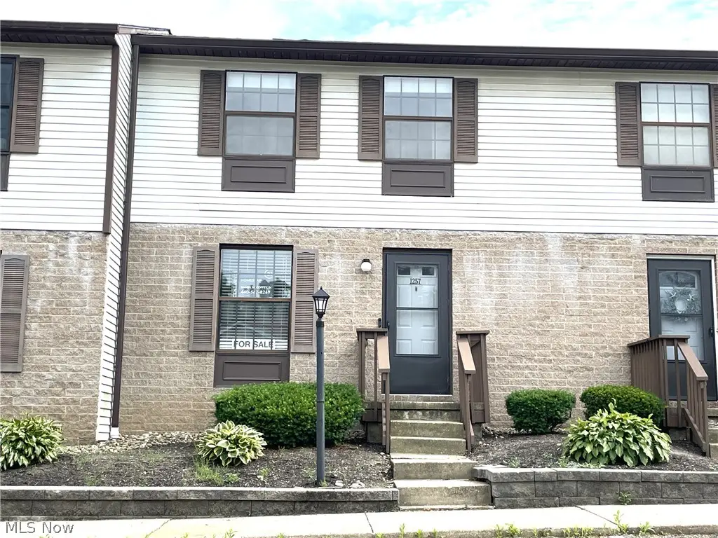 1257 Bailey Road, Cuyahoga Falls, OH 44221 - #1
