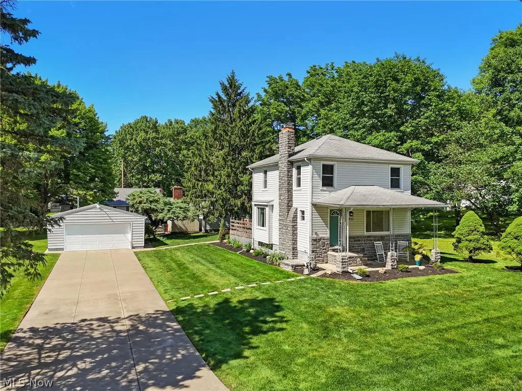 327 Sewell Avenue, Akron, OH 44319 - #1