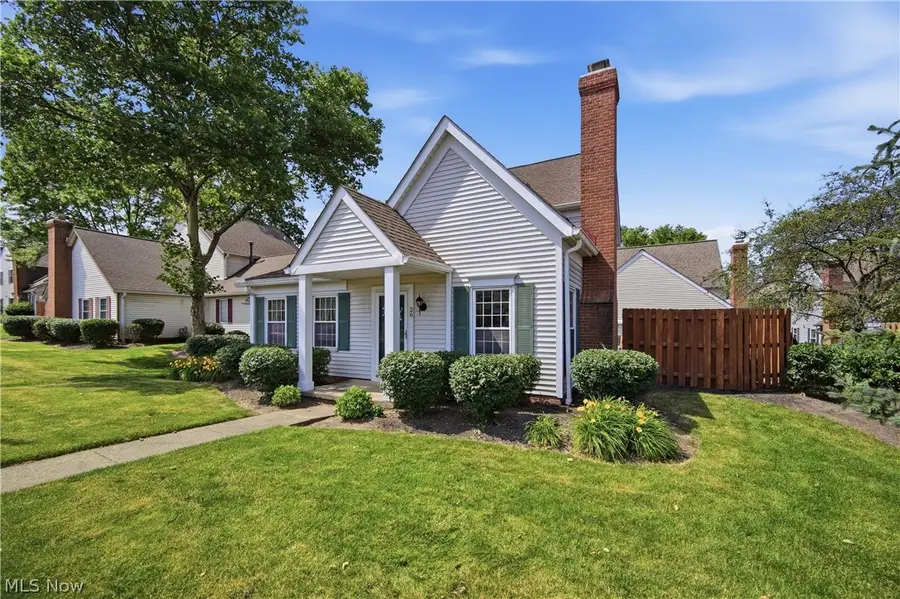 26 Hudson Common Drive, Hudson, OH 44236 - #2