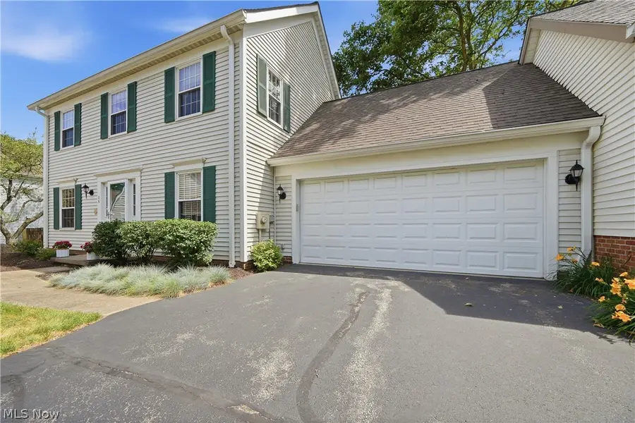 26 Hudson Common Drive, Hudson, OH 44236 - #3