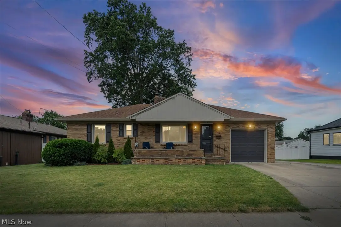 302 Homewood Avenue, Akron, OH 44312 - #1