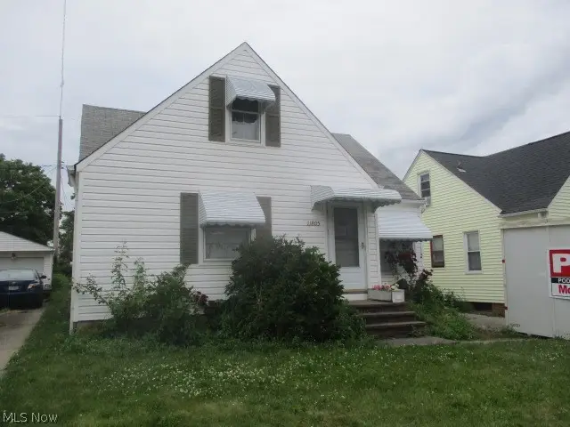 11805 Crofton Avenue, Garfield Heights, OH 44125 - #1