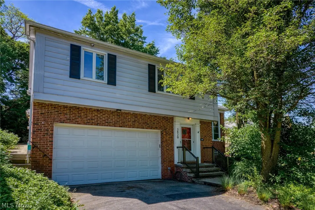 3820 Meadowbrook Boulevard, University Heights, OH 44118 - #1