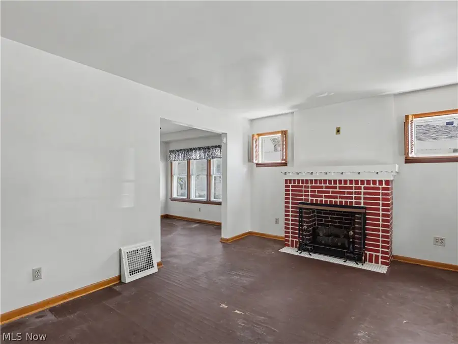1177 Linden Avenue, Akron, OH 44310 - #3