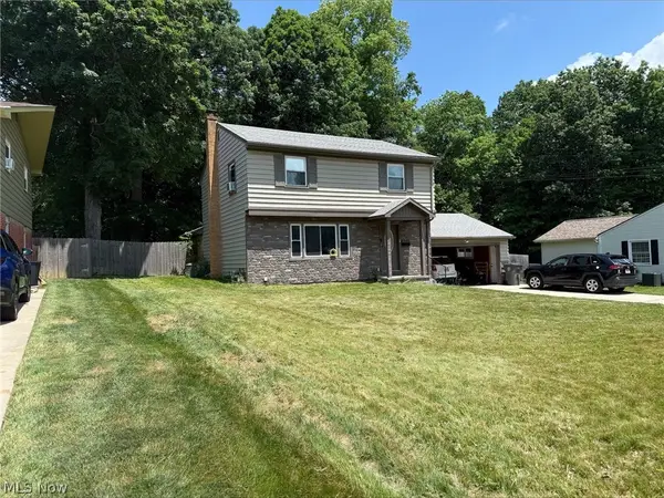 3330 Kingston Lane, Youngstown, OH 44511