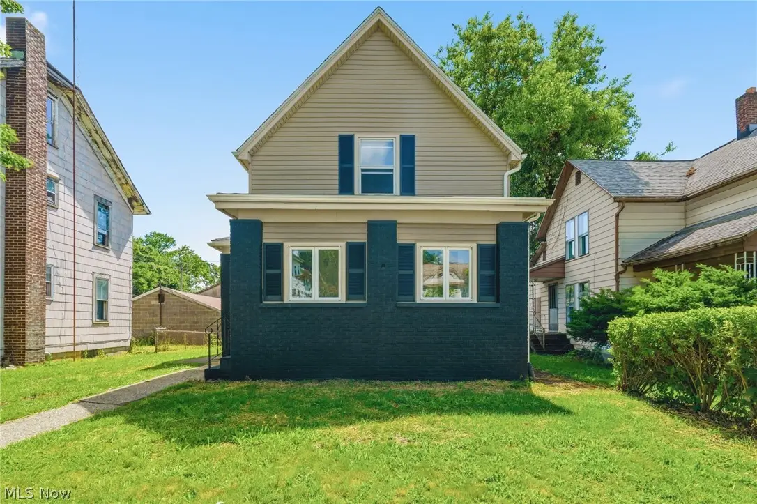 440 S Freedom Avenue, Alliance, OH 44601 - #1
