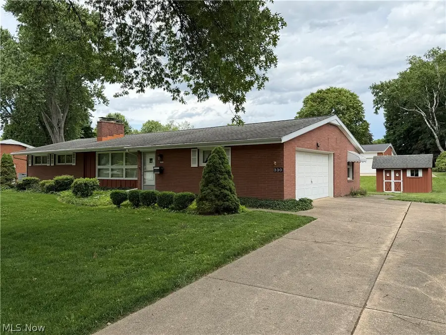 330 Weber Ne Avenue, North Canton, OH 44720 - #3