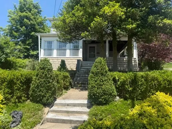 261 E Main Street, St Clairsville, OH 43950
