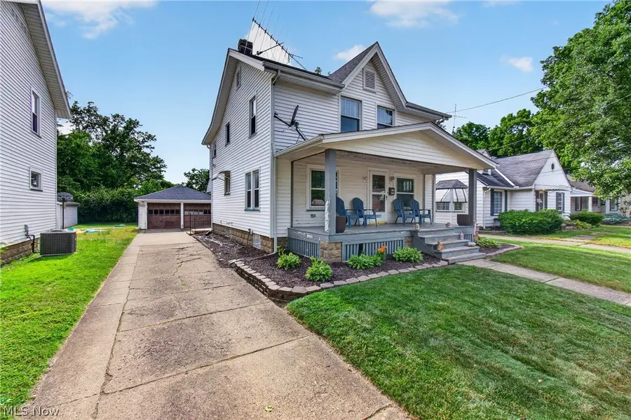 1027 2nd Ne Street, Massillon, OH 44646 - #3