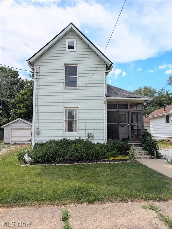 1633 Holland Sw Court, Canton, OH 44706