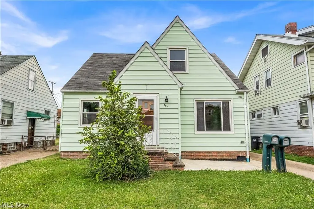 3819 W 137th Street, Cleveland, OH 44111 - #1