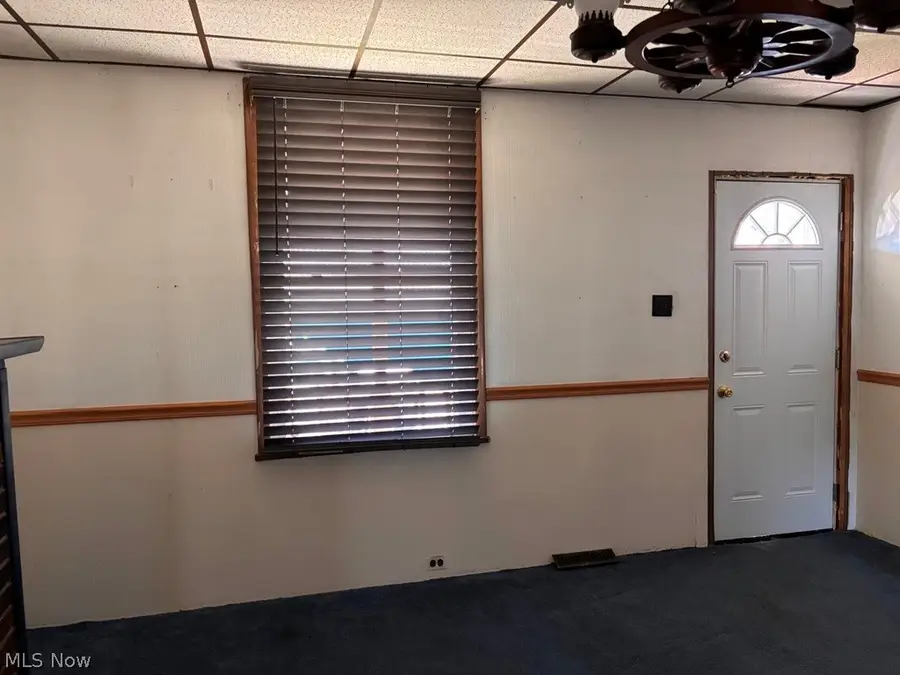 529 Railroad Street, Chester, WV 26034 - #3