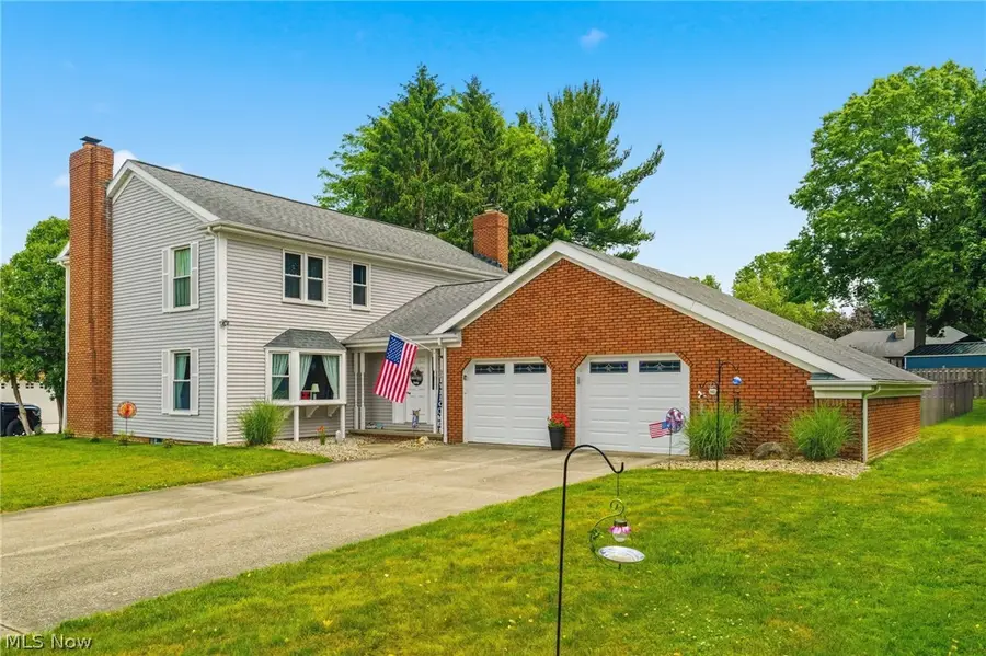 1200 Briarview Nw Avenue, North Canton, OH 44720 - #2
