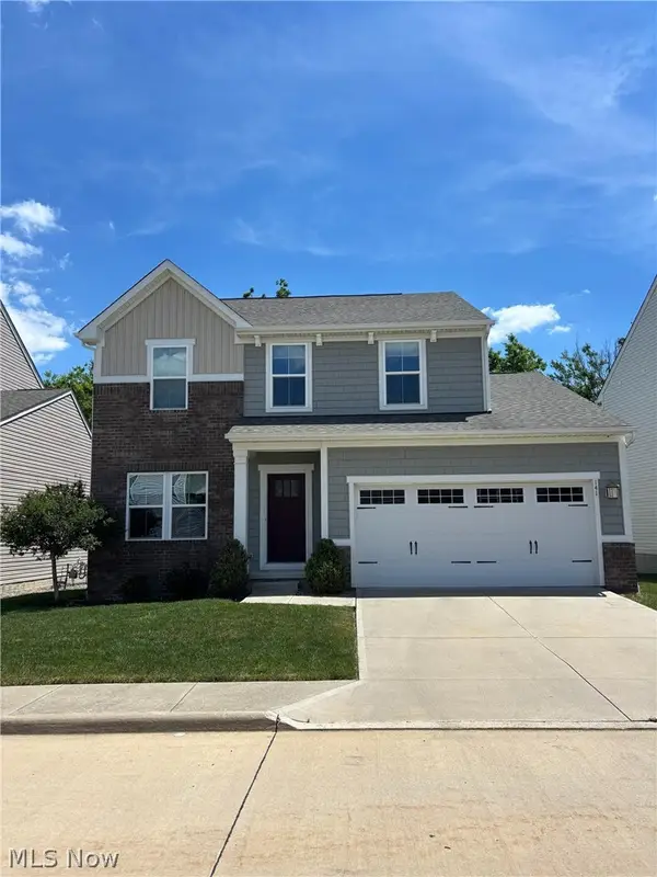 141 Fenwick Drive, Brunswick, OH 44212