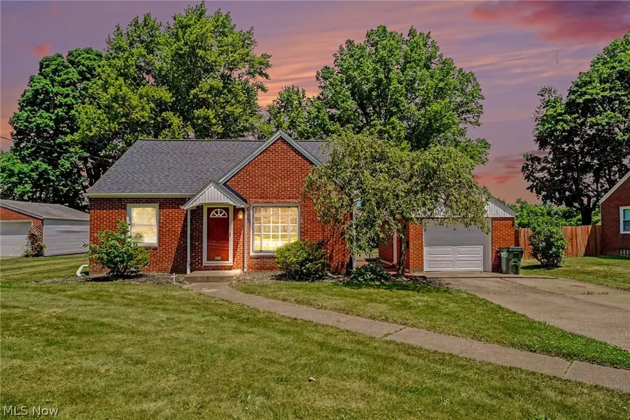 4627 20th Nw Street, Canton, OH 44708 - #2