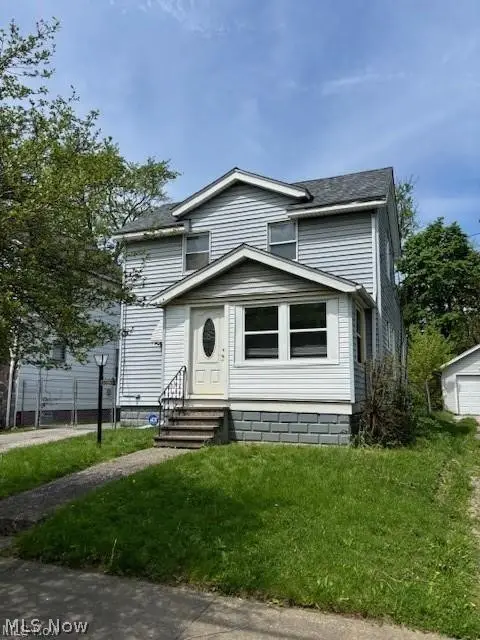 10613 Nelson Avenue, Cleveland, OH 44105