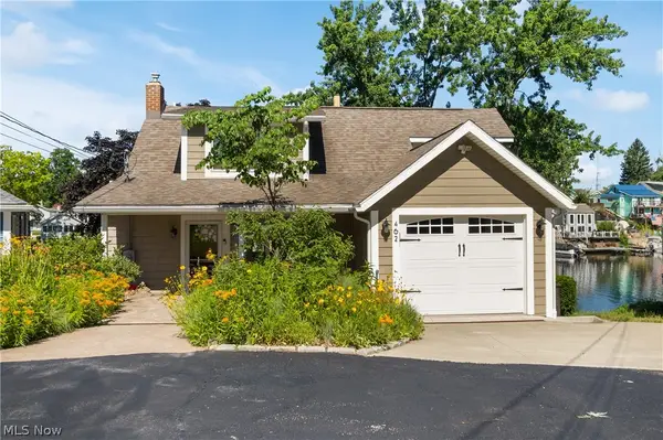 462 Fan Drive, Akron, OH 44319