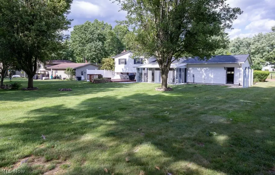 8639 Candlewood Nw Avenue, North Canton, OH 44720 - #2