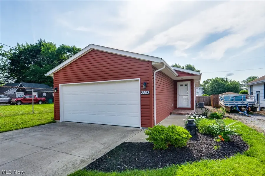 3593 Portage Point Boulevard, Akron, OH 44319 - #2