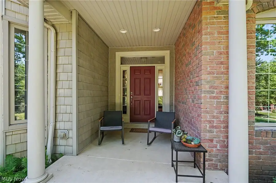 1250 Woodsview Drive, Akron, OH 44313 - #3