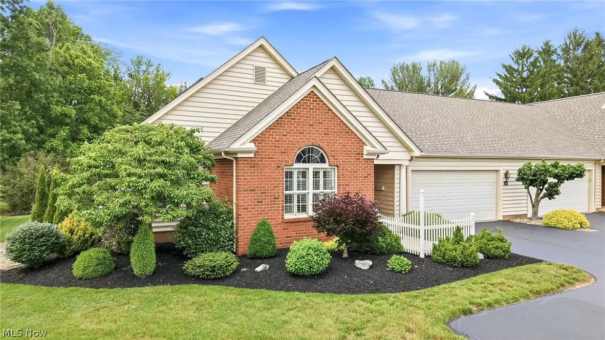 149 Village Court, Columbiana, OH 44408 - #1