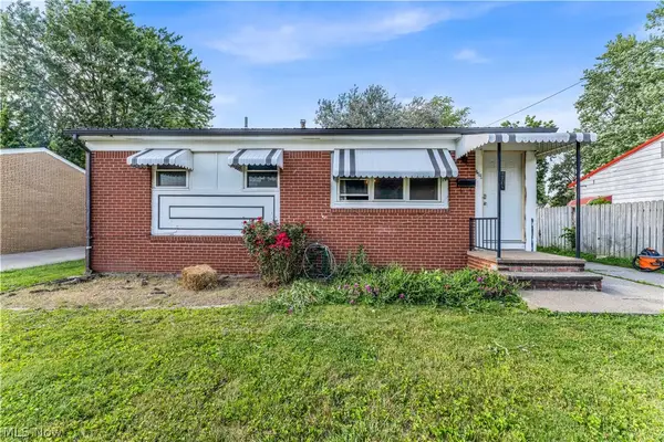 567 Walnut Street, Elyria, OH 44035