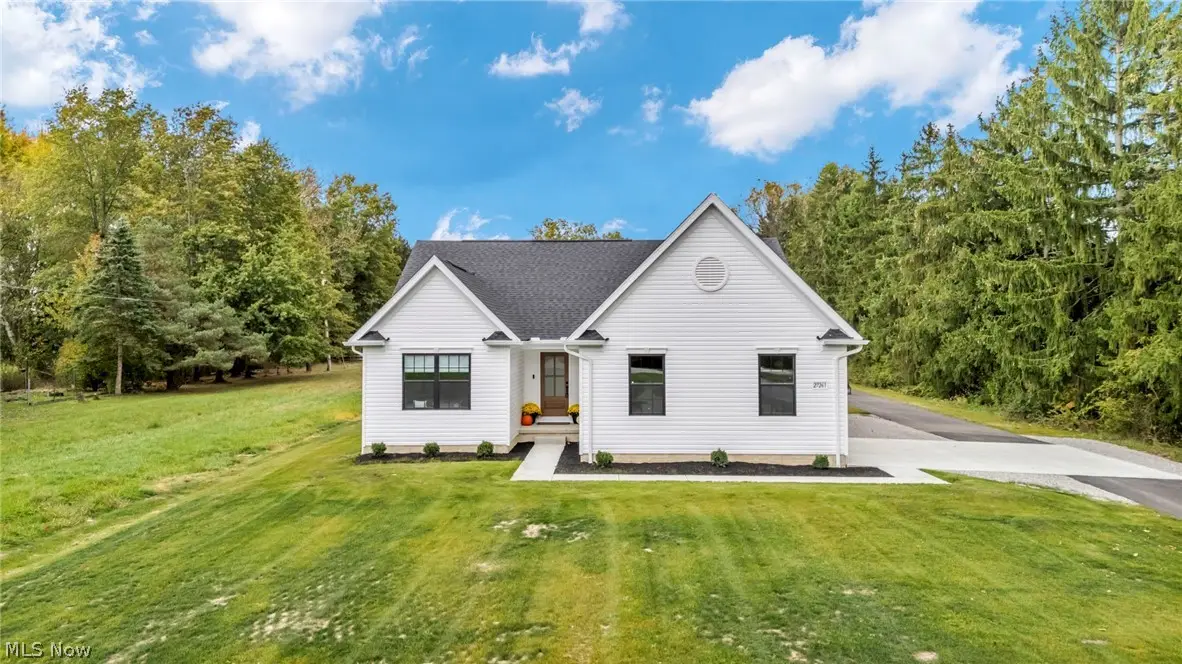 27261 Cook Road, Olmsted, OH 44138 - #1