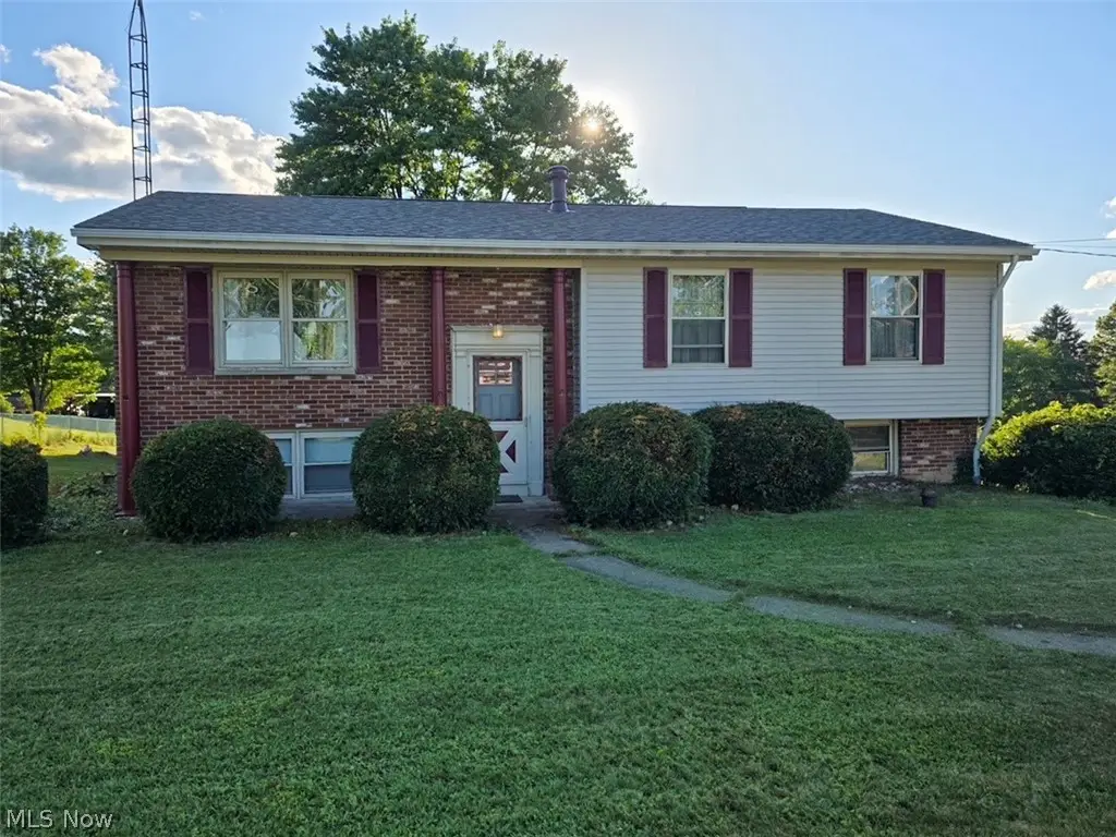 20371 Skyline Drive, Wellsville, OH 43968 - #1