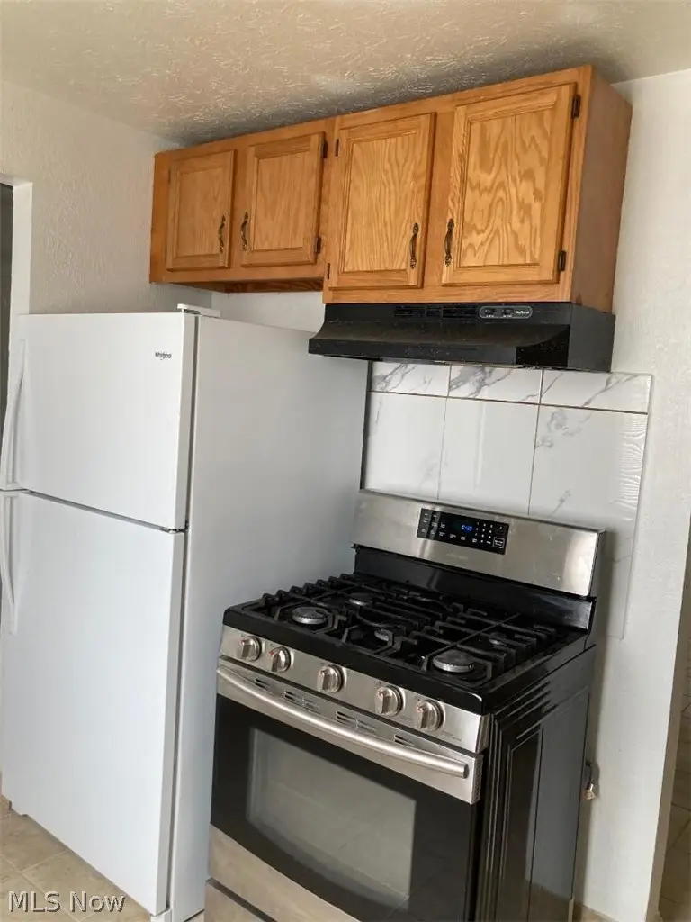 4871 Banbury Court #15, Warrensville Heights, OH 44128 - #3