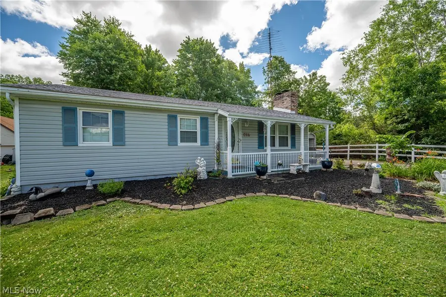 1227 N Pricetown Road, Diamond, OH 44412 - #2