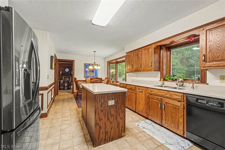 33328 Allenbury Drive, Solon, OH 44139 - #3
