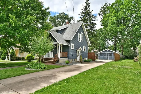 1735 Edgewood Ne Street, Warren, OH 44483