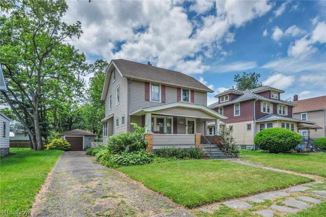 1940 E 34th Street, Lorain, OH 44055 - #1