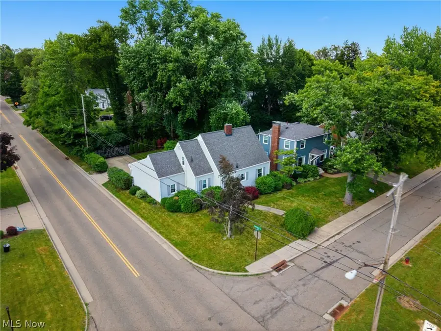 2131 Mount Vernon Nw Boulevard, Canton, OH 44709 - #3