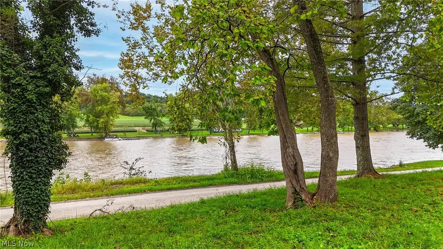 9223 Muskingum River Road, Lowell, OH 45744 - #2