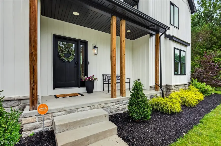 7598 Woodland Avenue, Hudson, OH 44236 - #2
