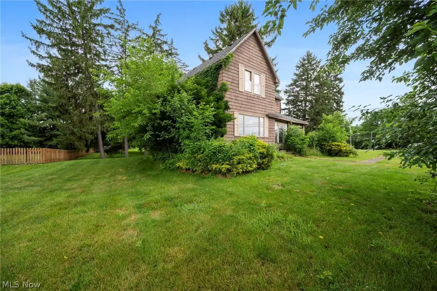 403 Barrett Road, Berea, OH 44017 - #2