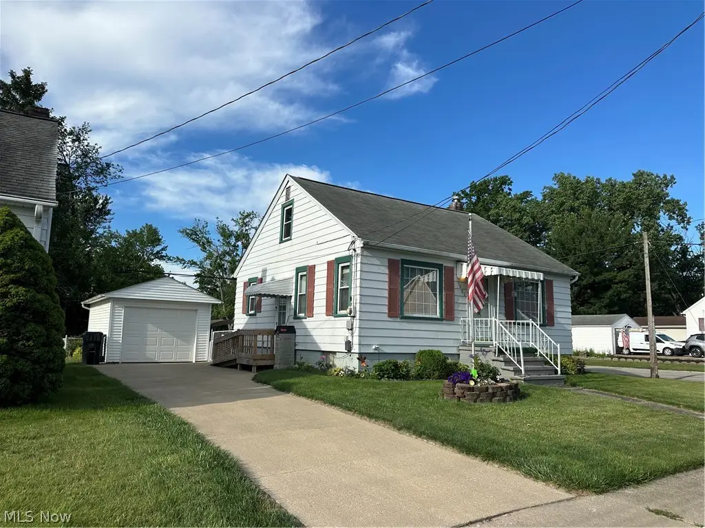 1061 Bell Court, Elyria, OH 44035 - #1