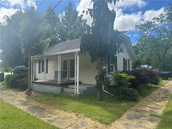 1604 E 27th Street, Ashtabula, OH 44004