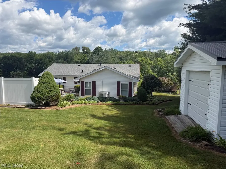 49645 Mccoy Avenue, East Liverpool, OH 43920 - #3