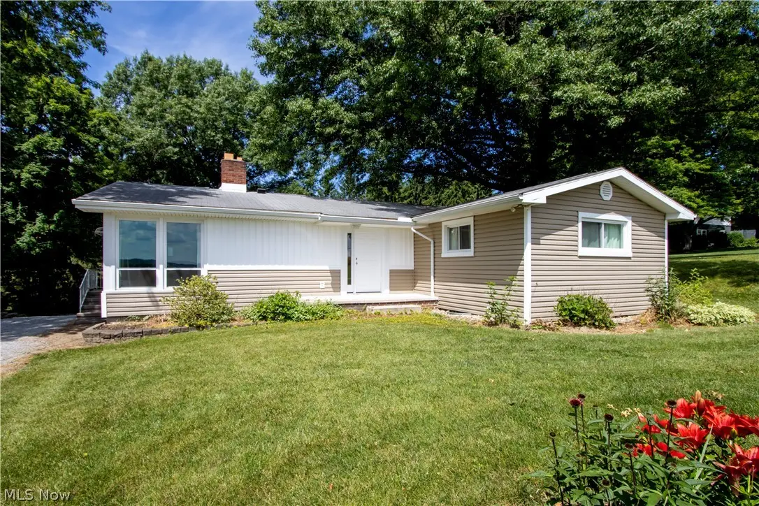 11018 N Mt Eaton Road, Marshallville, OH 44645 - #1