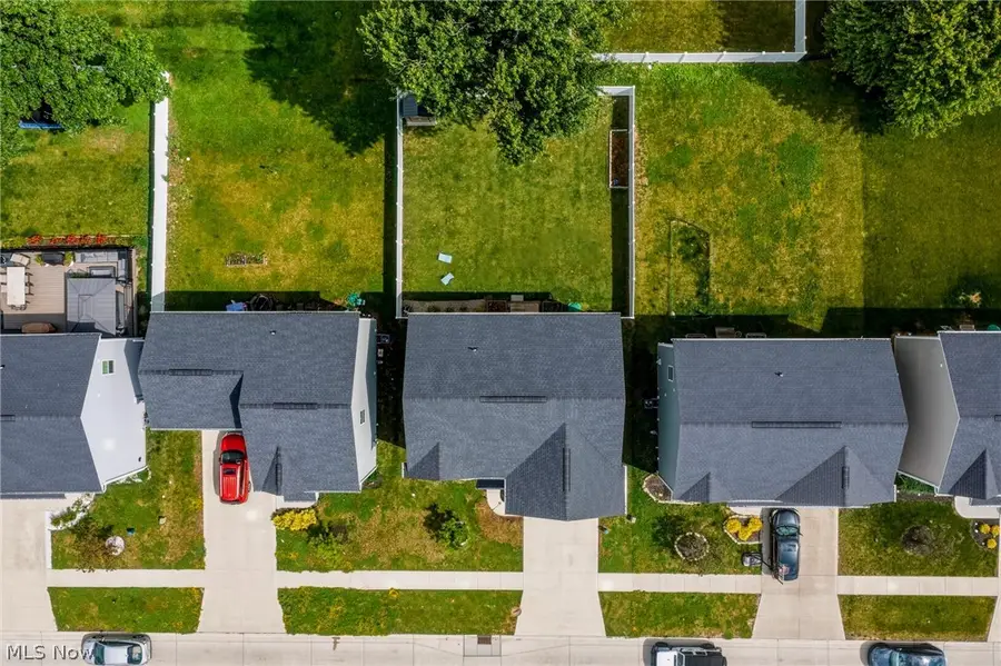 4636 Erhart Drive, Lorain, OH 44053 - #2