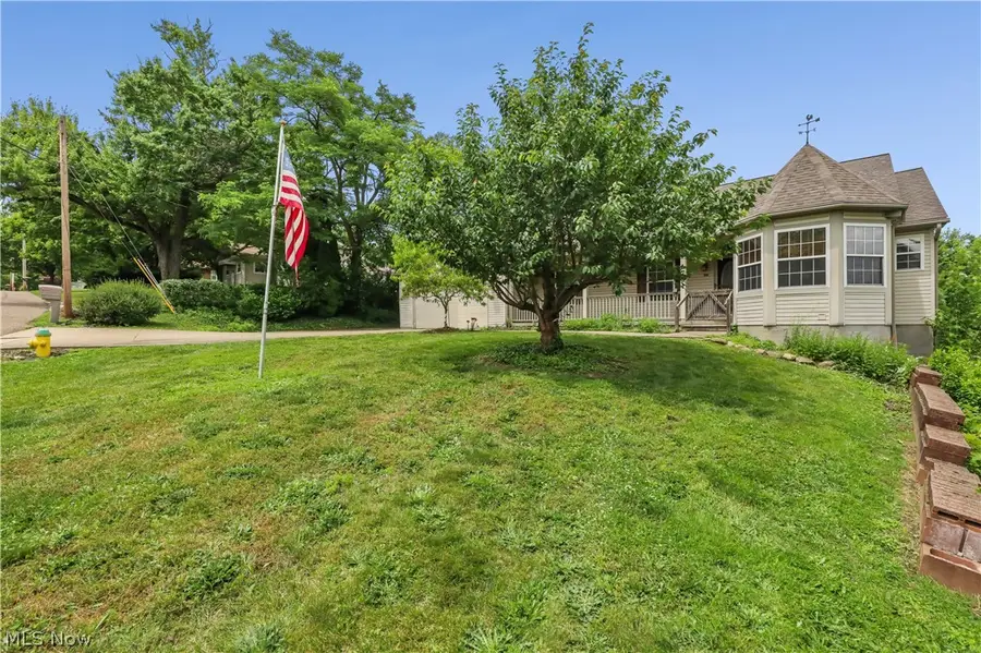 1701 Woods Road, Akron, OH 44306 - #3